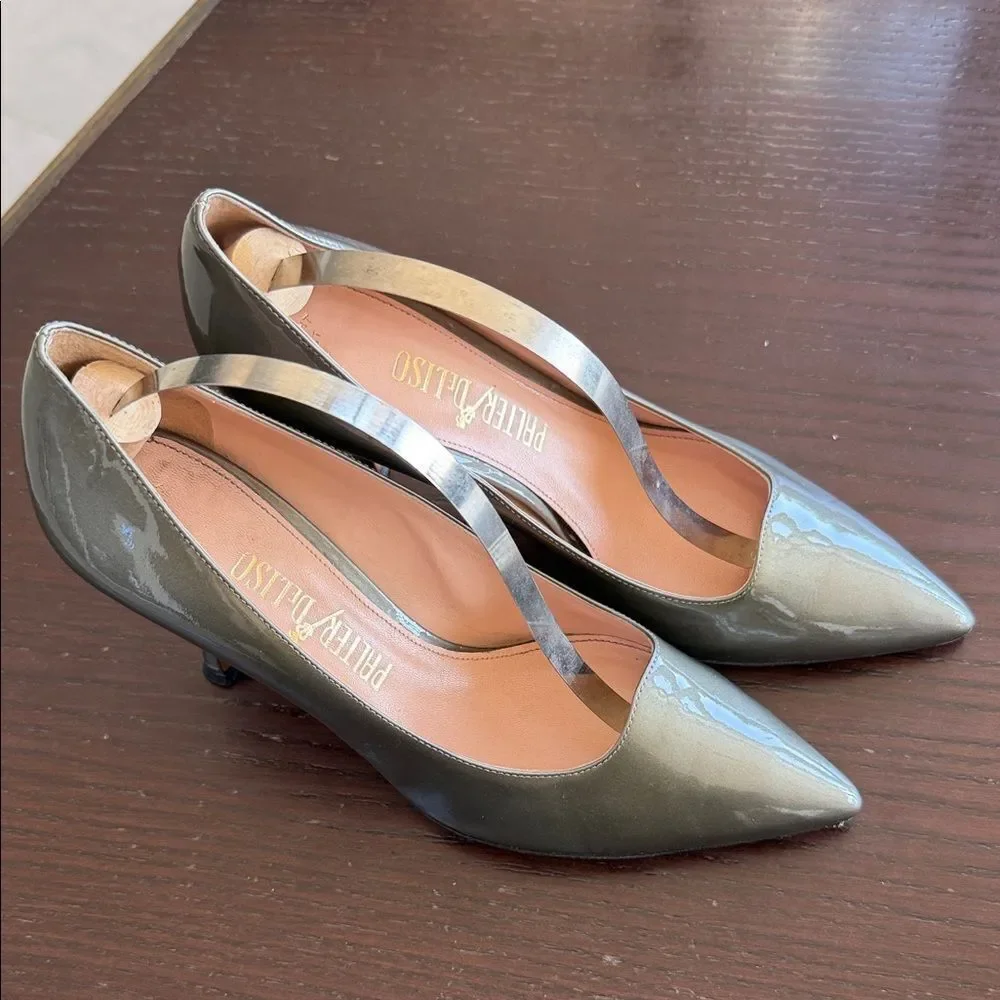 Chic Olive Green Stilettos